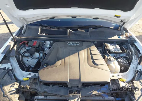 2018 Audi Q7 2.0T Premium from USA, damaged, VIN WA1LHAF72JD037717